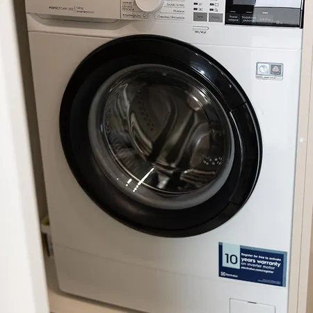 2homerent Urocza 10 *
