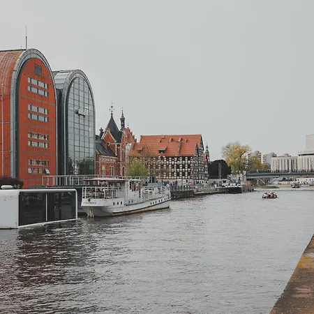 2homerent Urocza 10 ビィドゴシュチュ